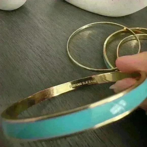 Chic Gold and Turquoise Bangle Set - Picture 6 of 11